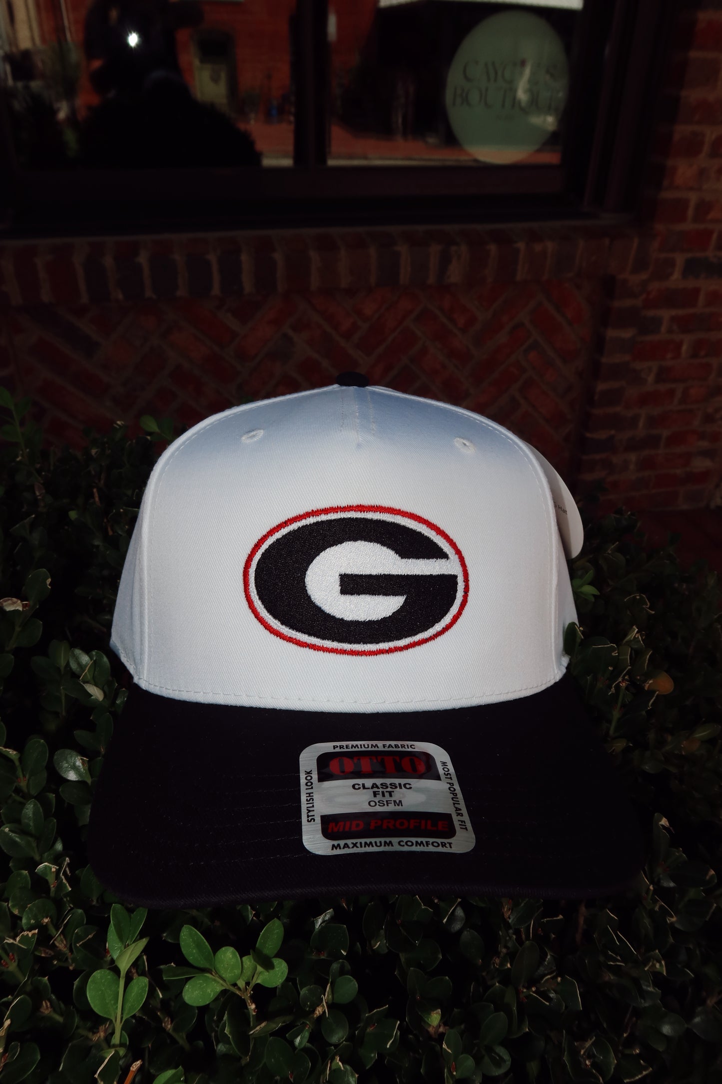 Embroidered Georgia G Hat