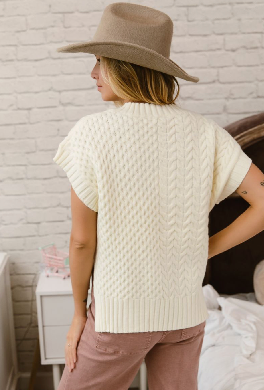 Cream Mixed Texture Sleeveless Sweater