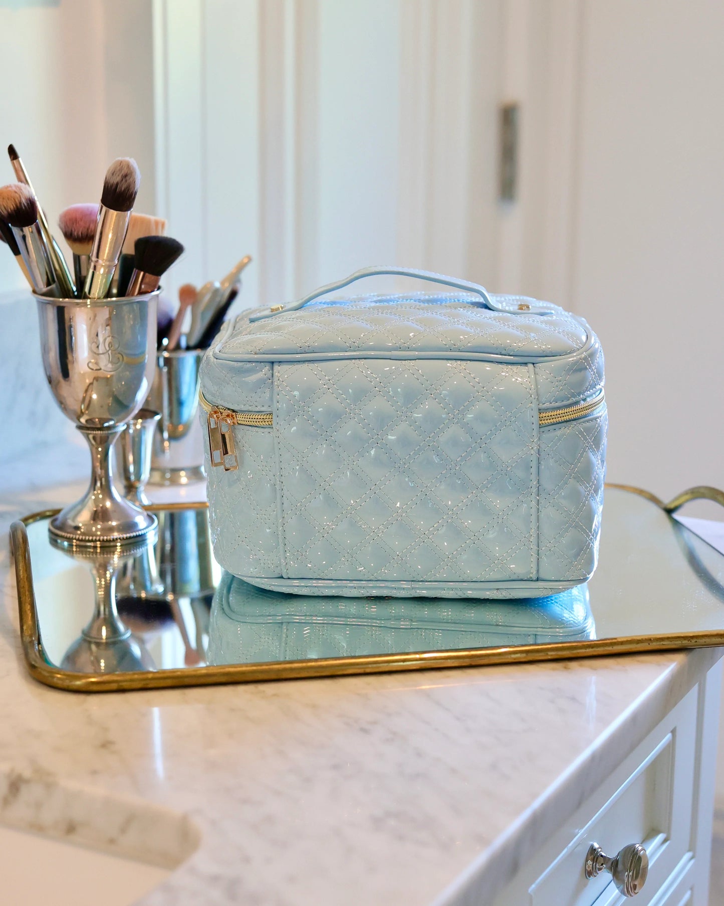 Hampton Train Case | Light Blue Patent