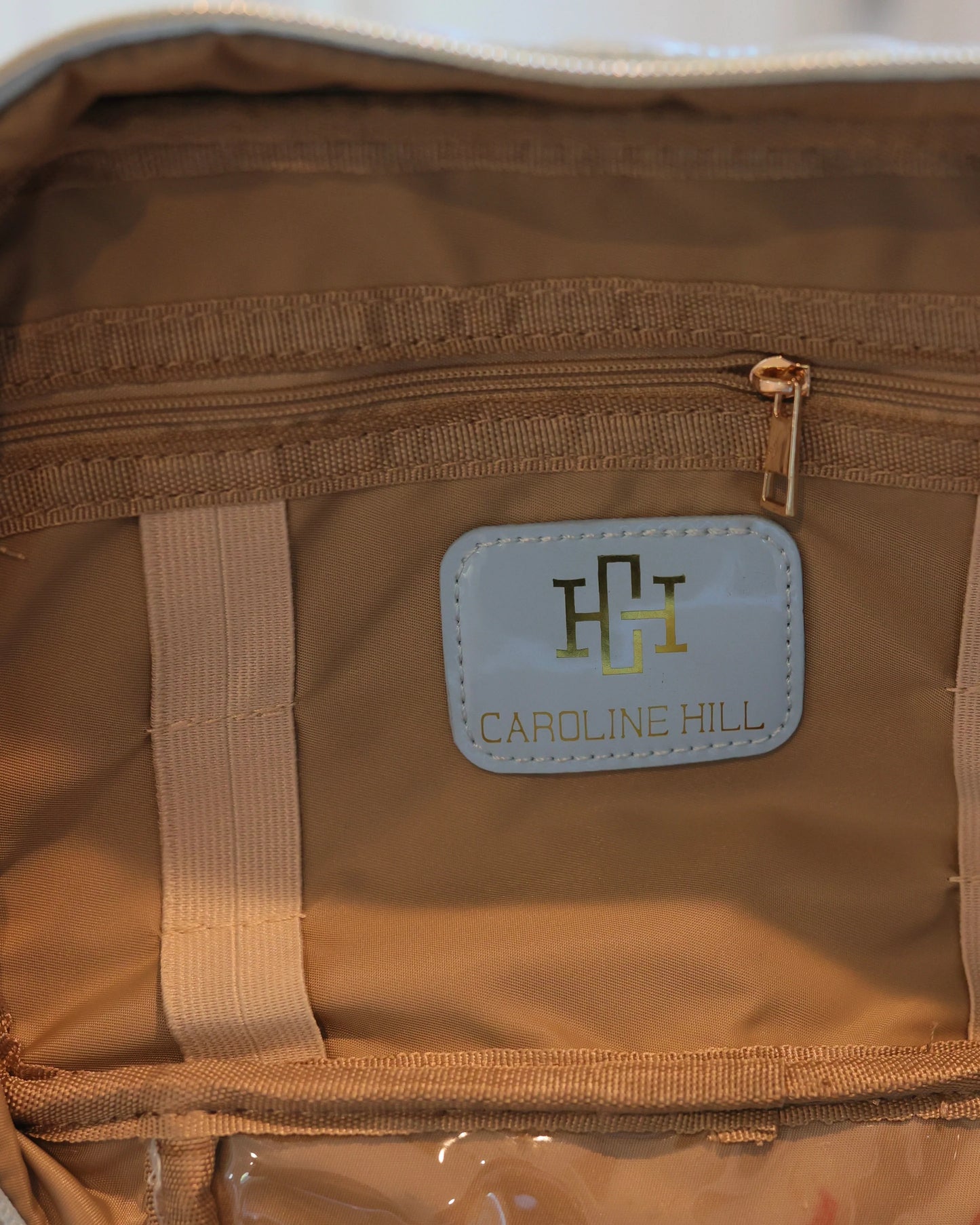 Hampton Train Case | Light Blue Patent