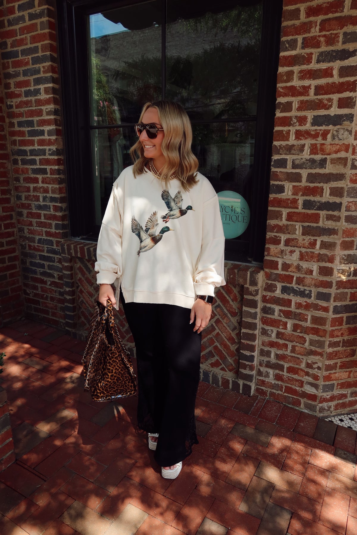 Stone Washed Flying Mallard Pullover