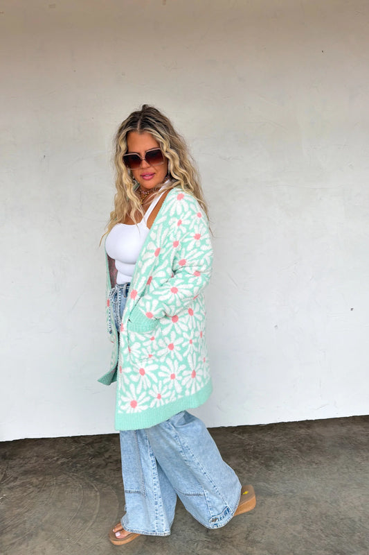 Cloud Cardigan  | Mint Daisy