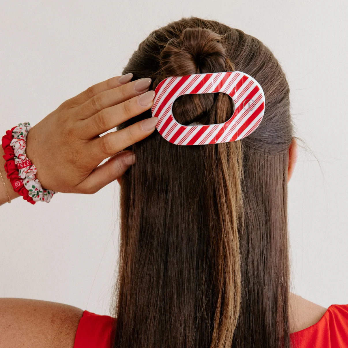 Teleties Flat Round Clip | Candy Cane Crush