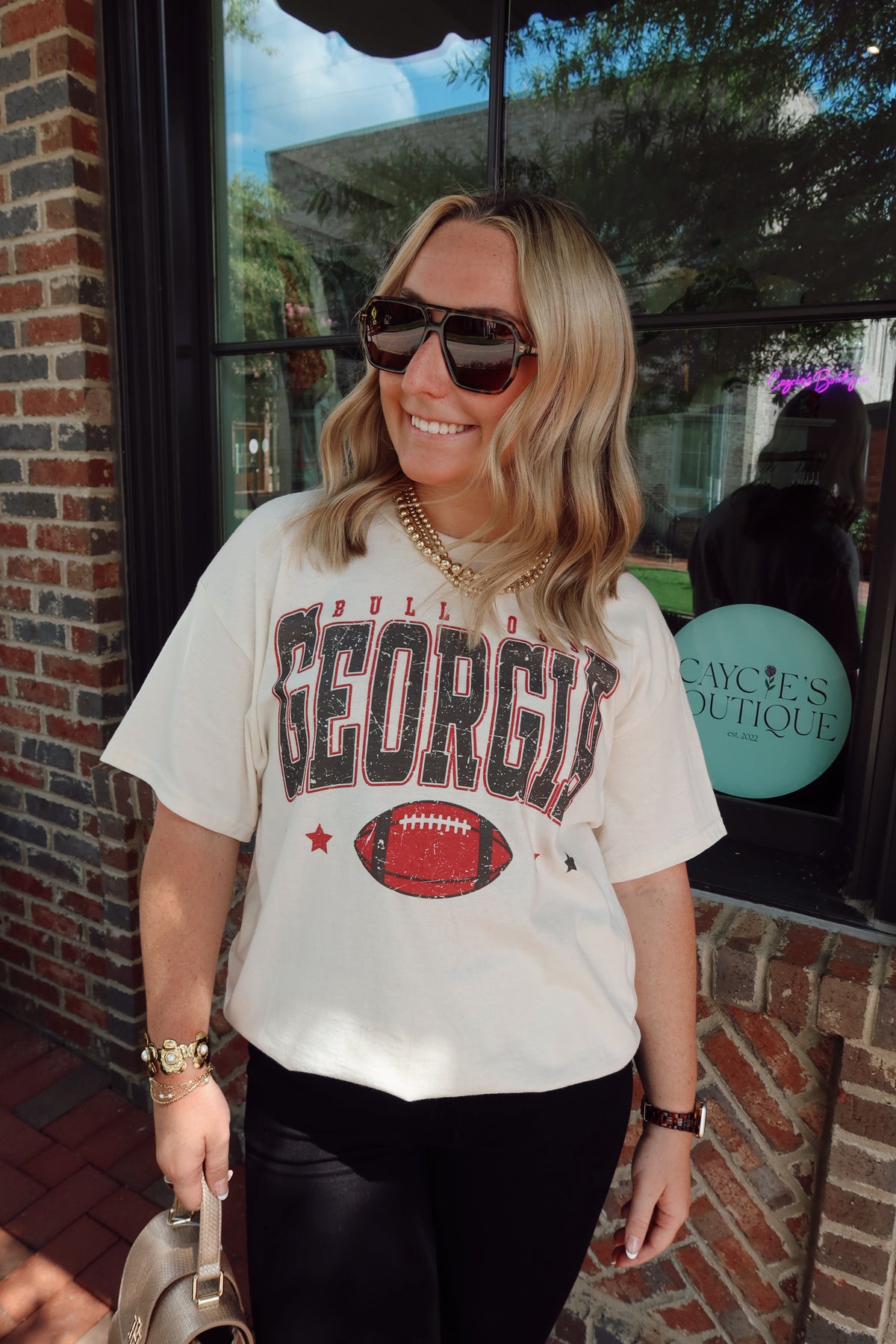 Vintage Bulldogs Football Tee
