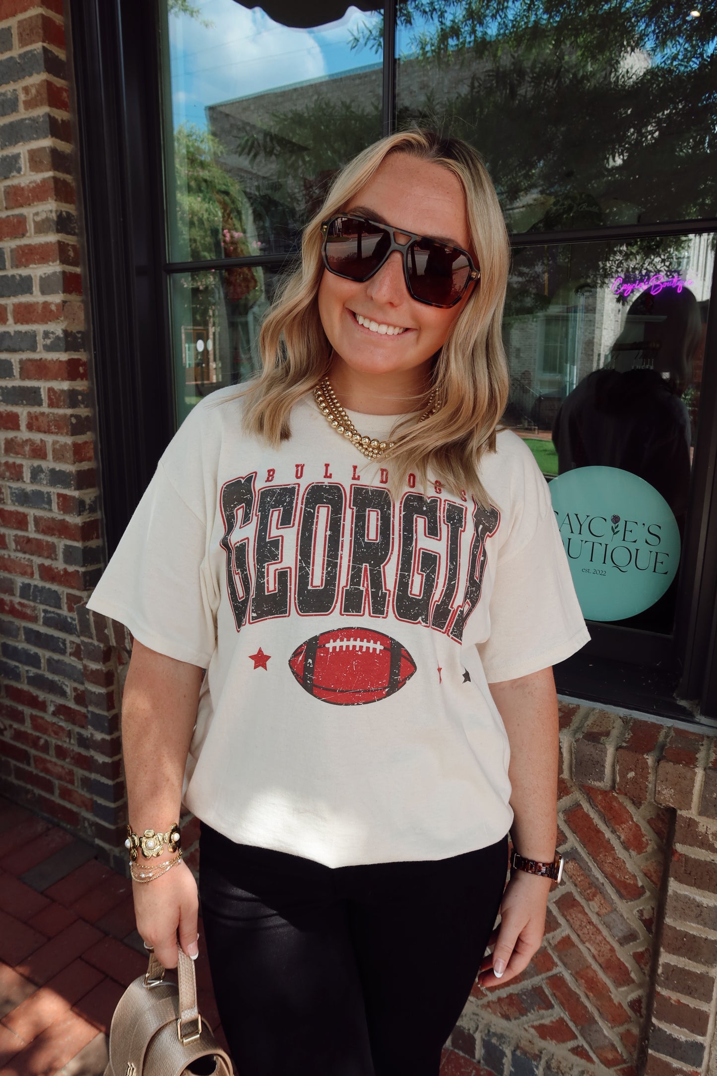 Vintage Bulldogs Football Tee