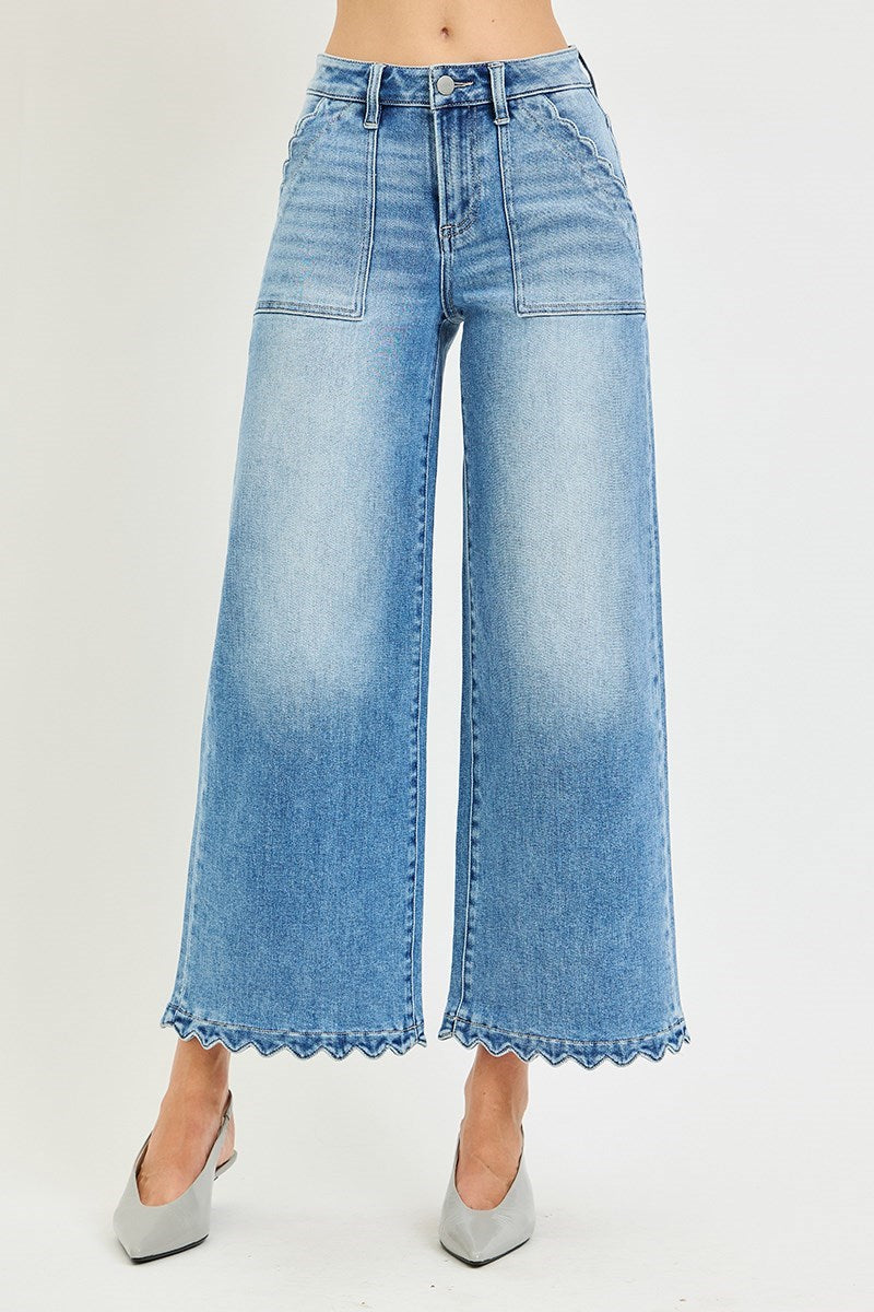 HR Crop Wide Leg Scalloped Patch Pocket Jeans | Medium Wash