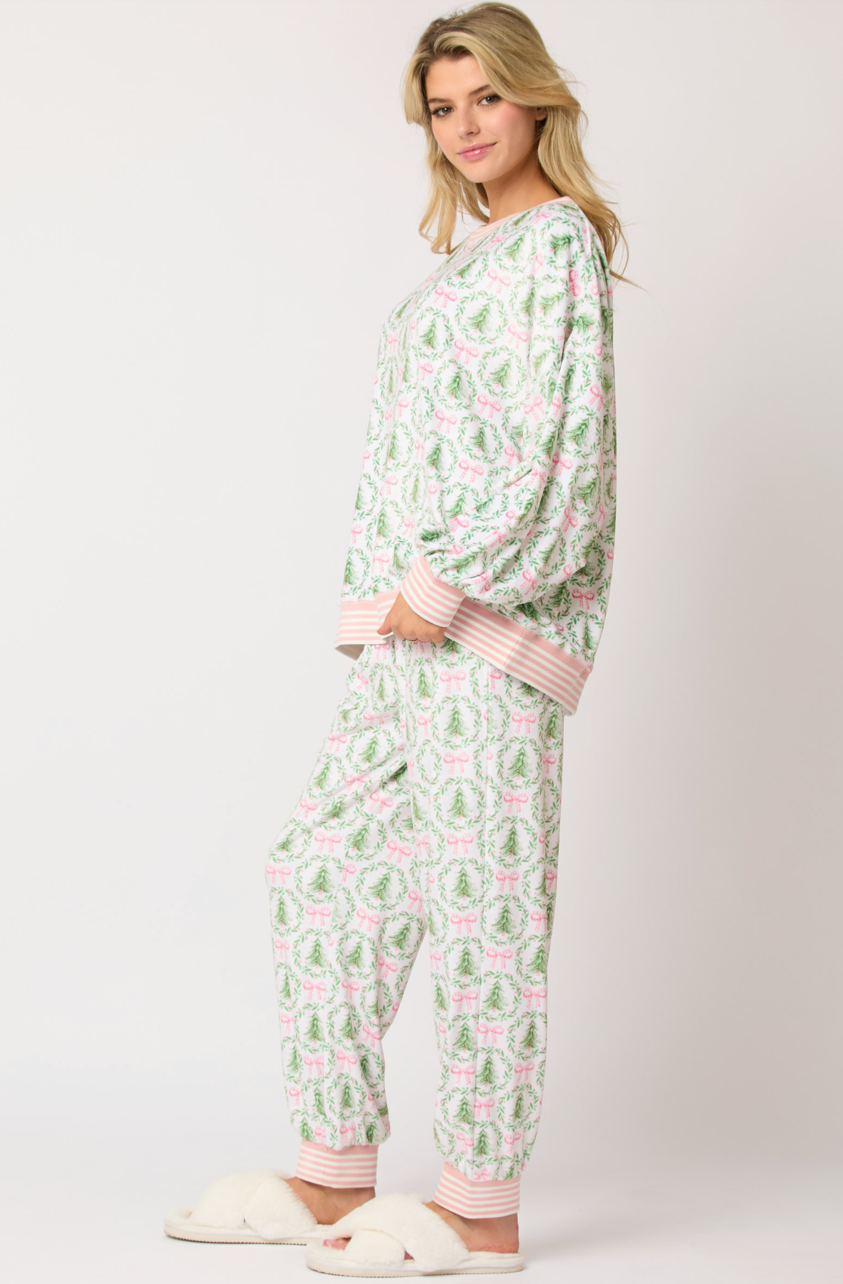 Christmas Tree & Bow Prints Loungewear Set