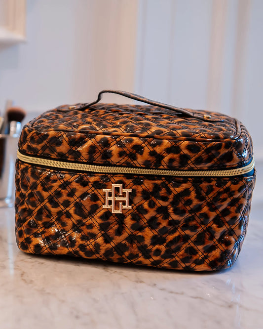 Hampton Train Case | Spotted Patent